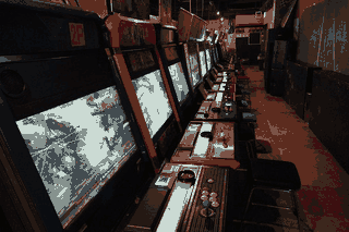 Largas hileras de máquinas basadas en NESiCAxLive.