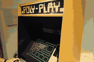 El “Poly-Play” es el único arcade construído en Alemania Oriental, una colección de minijuegos implementados con más esfuerzo que calidad.