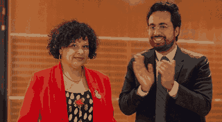 En 2018, Muriel Tramis recibió la Légion d’honneur, el mérito más grande que Francia otorga, de manos del Secretario de Estado para Asuntos Digitales Mounir Mahjoubi.