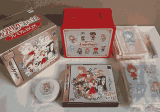 Las ediciones especiales de Angelique venían cargadas de regalos.