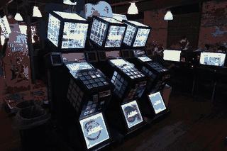 Ni con todo el freeplay del mundo pude entender como jugar Jubeat.